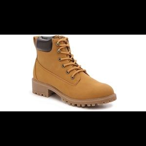 Madden Girl FFLYN Tan Boots